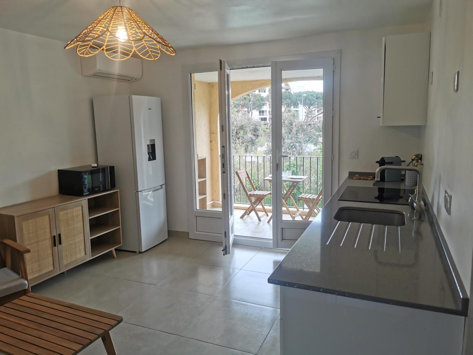 Apartmán T2 Au Coeur Du Golfe De Saint Tropez Cogolin Exteriér fotografie